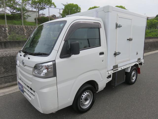 スタンダードＳＡＩＩＩｔ　低温冷蔵冷凍車　衝突被害軽減システム　レーンアシスト　ドライブレコーダー　ＥＴＣ　ナビ　バックカメラ　フルセグＴＶ　Ｂｌｕｅｔｏｏｔｈ　ＣＤ　ＤＶＤ　ＬＥＤヘッドライト　キーレスエントリー