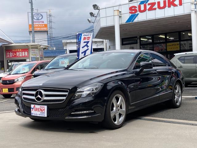 ＣＬＳ３５０　ブルーエフィシェンシー　サンルーフ　黒革シート　純正ナビ　地デジＴＶ　バックカメラ　シートヒーター　クルーズコントロール　パワーバックドア　１８インチアルミ