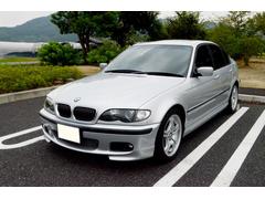 ＢＭＷ　３シリーズ　３２０ｉ　Ｍスポーツパッケージ　ＸＥＮＯＮ　ＨＩＤ