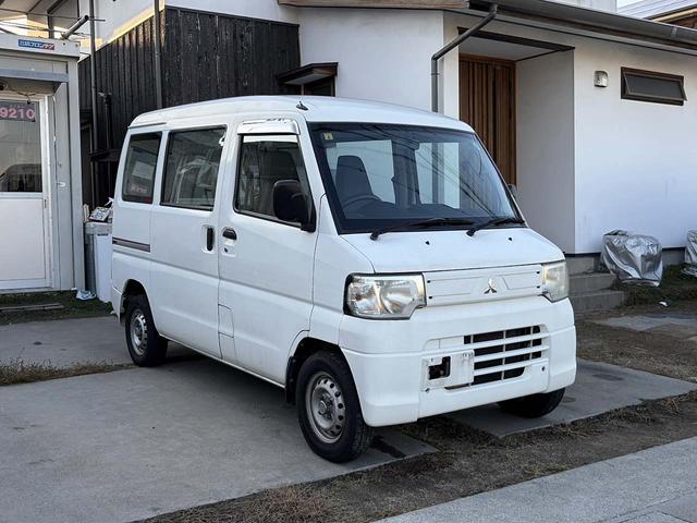 ミニキャブバン(三菱) ＣＤ　両側スライドドア　５速マニュアル　軽バン　ハイルーフ　集中ドアロック　Ｗエアバック　パワステ　エアコン　４人乗り　タイヤ新品交換　スパークプラグ新品交換　修復歴なし 中古車画像