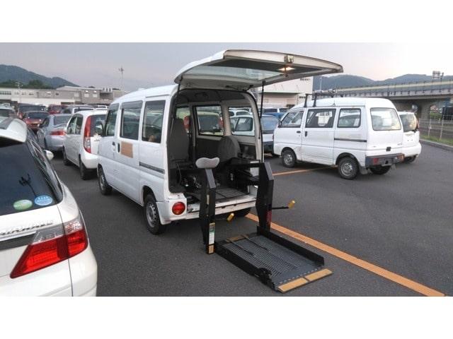 福祉車両 電動リフト 禁煙車 両側スライドドア オートマ エアコン パワーステアリング(1枚目)