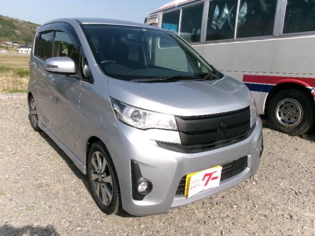 三菱 ｅＫカスタム Ｔ　ワンセグナビ　バックカメラ　ＥＴＣ　ターボ車