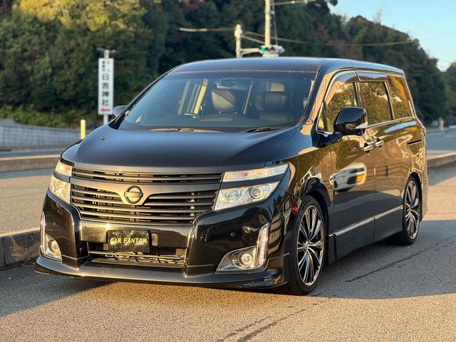 車両周辺をカメラ映像で確認できる機能！全周囲カメラ！ パワーステアリング　パワーウィンドウ　運転席エアバッグ　助手席エアバッグ