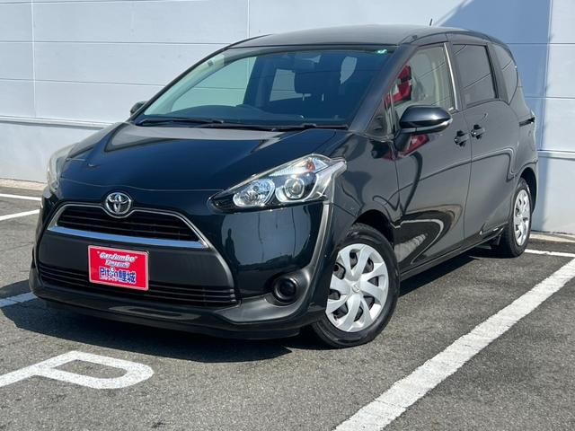 トヨタ シエンタ Ｇ　禁煙車　純正ナビ　バックカメラ