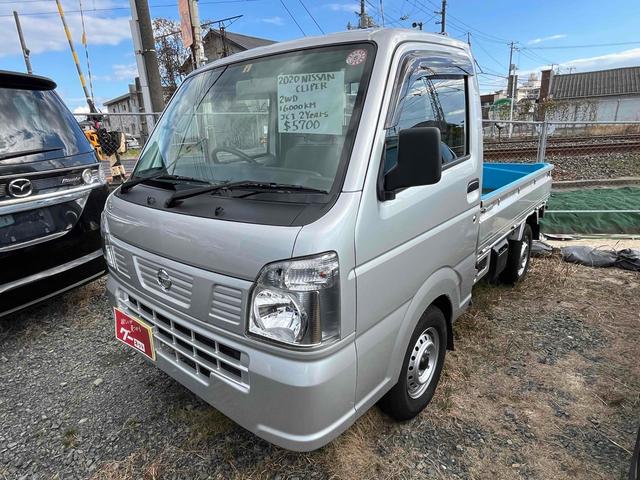　ＡＴ　エアコン　パワーステアリング　運転席エアバッグ　助手席エアバッグ