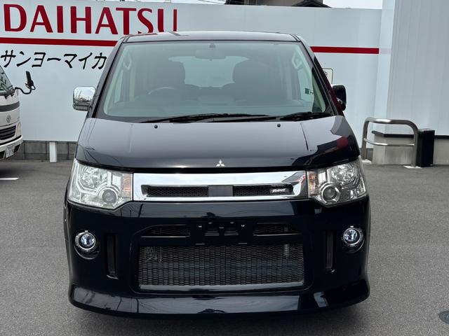 ローデスト　リミテッドエディション　ＲＯＡＤＥＳＴ　ＬＩＭＩＴＥＤ　パワステ　パワーウィンドウ　ダブルエアコン　盗難防止システム　衝突安全ボディ　スマートキー　３列シート　フルフラット