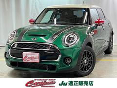 ＭＩＮＩ　ＭＩＮＩ　　クーパーＳ６０イヤーズエディション　茶革シート　専用ボンネットストライプ