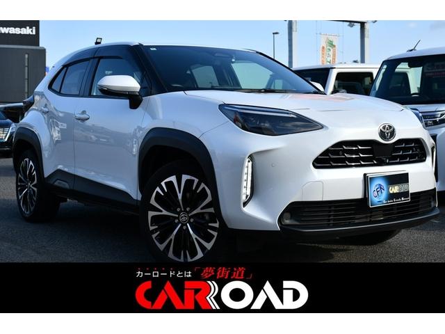 全国納車対応。保証付きヤリス入荷しました 純正ナビ・パワーゲート・パノラマモニターｓ晴らしい装備のヤリス入荷です