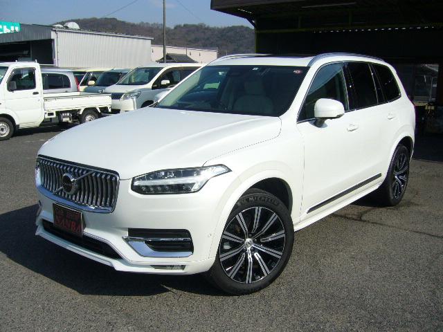 左斜め前からです。 ☆最上級モデルボルボＸＣ９０入荷致しました☆