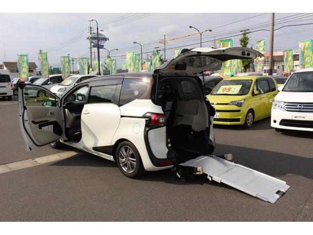 シエンタ トヨタ ｇ 車いすスロープ車 タイプ３ 助手席回転チルトシート 左右電動スライドドア ナビ テレビ フルセグ バックカメラ フロントカメラ ドライブレコーダー 前後 ｅｔｃ 運転席シートヒーター ステアリングヒーター ｌｅｄライト フォグランプ