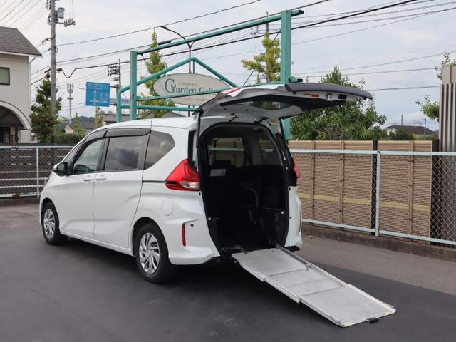 当社は福祉車両専門店です！業者の方もお気軽にどうぞ！ ご来店できなくても大丈夫。ライブ中継デモで安心購入。ＨＰをご覧ください！