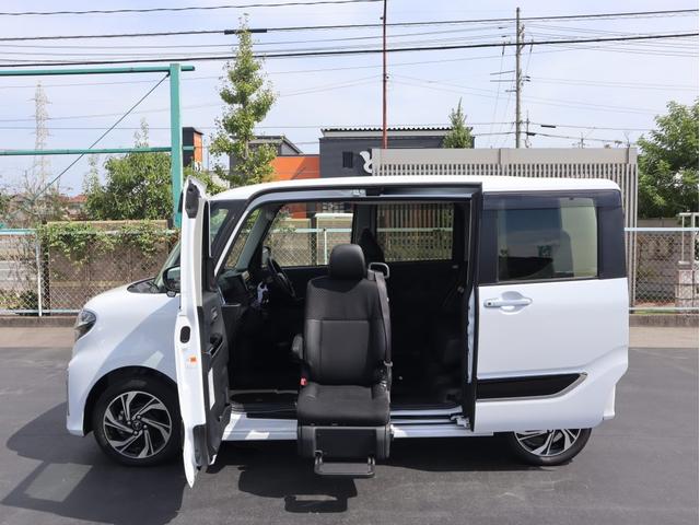 タント(ダイハツ) カスタムＲＳスタイルセレクション　ウェルカムシートリフト車　ウェルカムシートリフト車　左右電動スライドドア（左右ウェルカムオープン機能）　パノラマモニター　シートヒーター　アダプティブクルーズコントロール　ＥＴＣ　ドライブレコーダー　シート用リモコン 中古車画像