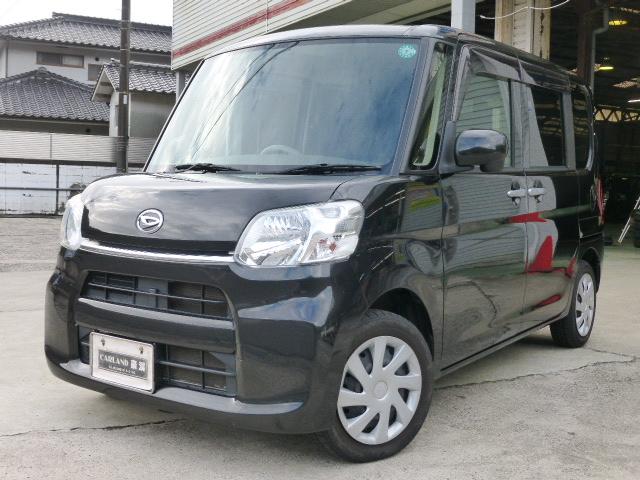 黒メタリックのボディーに艶も有り内装もキレイです！ご来店お待ちしてます