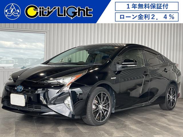 プリウス Ｓセーフティプラス　１年保証付・禁煙車・純正ナビ・ＴＶ・ＣＤ・ＤＶＤ・Ｂｌｕｅｔｏｏｔｈ・バックモニター・トヨタセーフティ・パーキングアシスト・クルーズコントロール・ヘッドアップディスプレイ・クリアランスソナー・ドラレコ（1枚目）