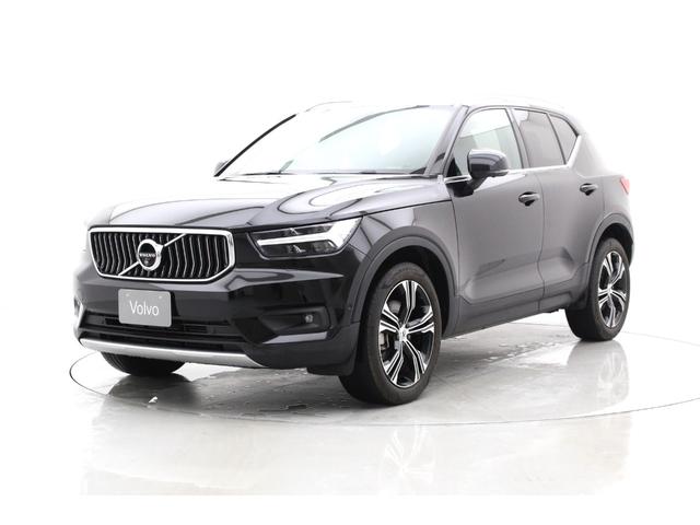 ＸＣ４０ Ｔ４　ＡＷＤ　インスクリプション　ＥＴＣ　全周囲カメラ　クリアランスソナー　オートクルーズコントロール　レーンアシスト　パワーシート　衝突被害軽減システム　ナビ　ＬＥＤヘッドランプ　アルミホイール　スマートキー　アイドリングストップ（1枚目）