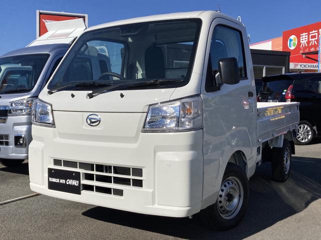 ダイハツ ハイゼットトラックスタンダード ４ｗｄ 新車未登録 コーナーセンサー フロント２リア４ 衝突回避支援ブレーキ 衝突警報 誤発進抑制 車線逸脱抑制警報 ふらつき警報 先行車発進お知らせ 標識認識機能 オートハイビーム ｖｓｃ ｔｒｃの中古車 車体価格