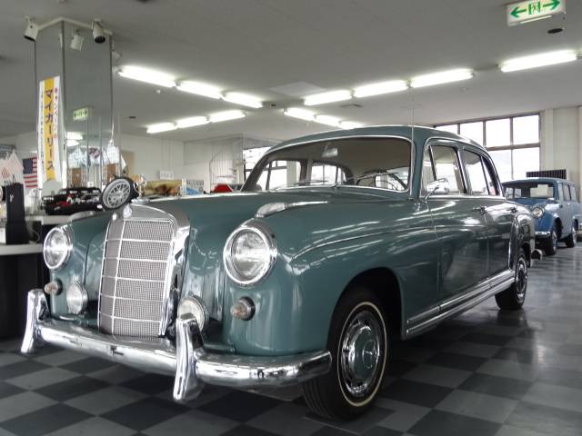 Ｓクラス(メルセデス・ベンツ) メルセデスベンツ　２２０Ｓ 中古車画像