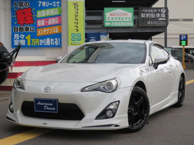 トヨタ ８６ ＧＴリミテッド　モデリスタエアロ　ＴＲＤ４本出しマフラー　純正ナビ　フルセグＴＶ　Ｂカメラ　ＢＴオーディオ　ＥＴＣ　ＬＥＤヘッド＆フォグ　リアウイング　社外テール　ハーフレザーシート　シートヒーター　パドルシフト