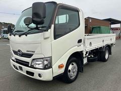 デュトロ  トラック 低床 AT 衝突被害軽減システム レーンアシスト ETC アイドリングストップ 電動格納ミラー ESC エアコン パワーウィンドウ 運転席エアバッグ ミュージックプレイヤー接続可 中古車画像