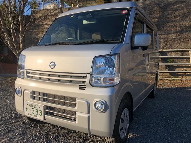 日産 ＮＶ１００クリッパーバン ＤＸ　ＧＬパッケージ　禁煙車　キーレスエントリー　衝突安全ボディ　衝突被害軽減システム　運転席／助手席エアバッグ　ＡＢＳ　エアコン　パワーステアリング　パワーウインドウ