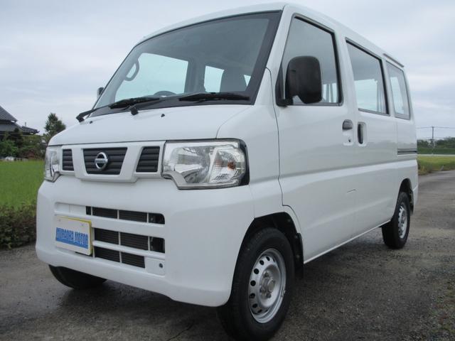 日産 ＮＶ１００クリッパーバン ＤＸ　エアコン　パワステ　エアバック