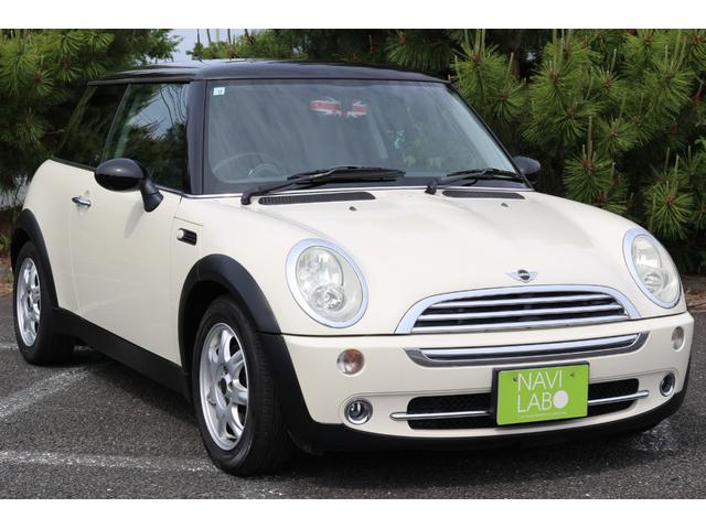 ＭＩＮＩ ＭＩＮＩ クーパー　セブン　正規ディーラー車　禁煙　特別仕様車セブン　社外ＬＥＤヘッドライト　ＣＤ　ＥＴＣ　専用ファブリックシート　自社管理ユーザー様下取車　前後フォグランプ　１５インチアルミホイール　ブラックルーフ