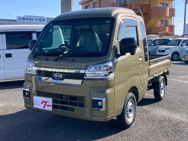 ジャンボエクストラ　届出済み未使用車　４ＷＤ　フロアＡＴ　衝突被害軽減ブレーキ　ＬＥＤヘッドライト　スマートキー　メーカー保証　作業灯　障害物センサー　フォグランプ　アイドリングストップ　電動格納ミラー