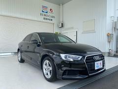 アウディ　Ａ３セダン　１．４ＴＦＳＩ　バイキセノンライト　ＭＭＩ純正ナビ　ＤＶＤ