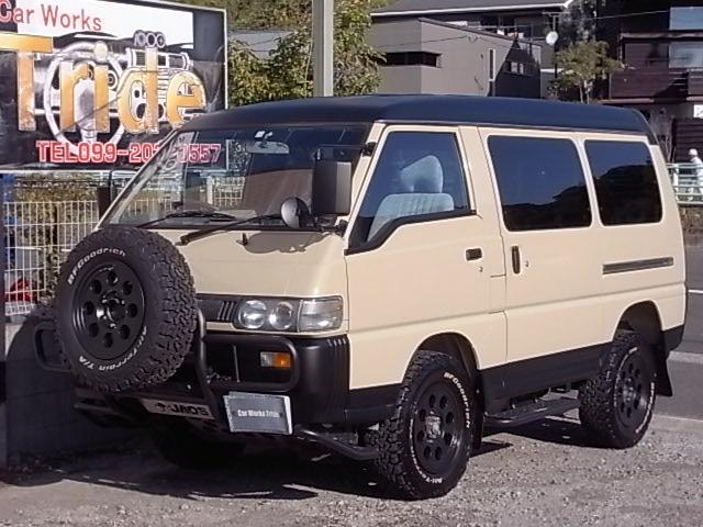 三菱 デリカスターワゴンｇｌｘ １ナンバー登録の中古車 車体価格178万円 1995 平成7 年式 走行10 0万キロ 車体色ツートン 鹿児島県鹿児島市広木３ １０ １２ ｃａｒ ｗｏｒｋｓ ｔｒｉｄｅ カーワークス トライドの在庫 グーネット中古車