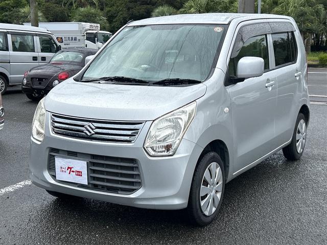 アイドリングストップでガソリンを節約! 助手席エアバッグ 運転席エアバッグ