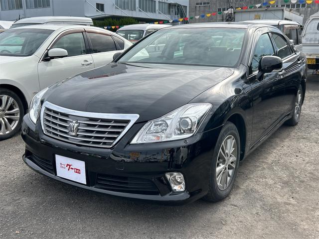 ナビ搭載！迷う道も知らない道も安心して走れます！ ミュージックプレイヤー接続可　衝突安全ボディ　ＡＢＳ　ＥＳＣ　エアコン