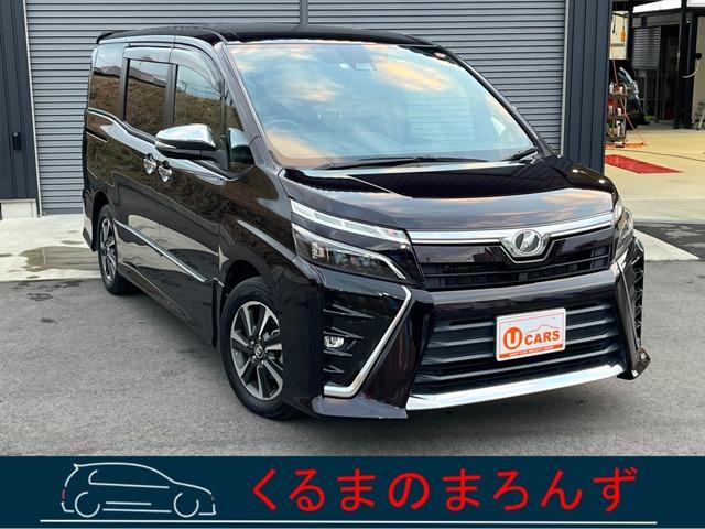 トヨタ ヴォクシー ＺＳ　煌　トヨタセーフティーセンス　純正１０インチナビ