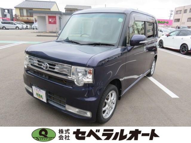 カスタム　Ｇ　オートエアコン　パワーステアリング　ＨＩＤ　アイドリングストップ　地デジ　メモリナビ　バックモニター　ＥＴＣ　スマートキーエントリー