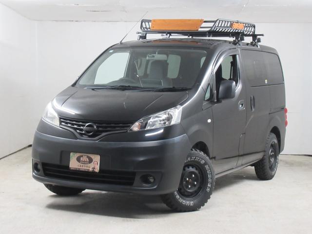 ＮＶ２００バネットバン(日産) ＤＸ　５速ミッション　ＶＡＮＬＩＦＥ−ＳＴＹＬＥ車中泊仕様　室内ウッド調インテリアＬＥＤ照明　新品マキシスマッドタイヤ　ディスプレイＢｌｕｅｔｏｏｔｈオーディオ　ＥＴＣ 中古車画像