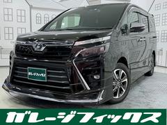 トヨタ　ヴォクシー　ＺＳ　煌　純正９インチナビ　後席モニター