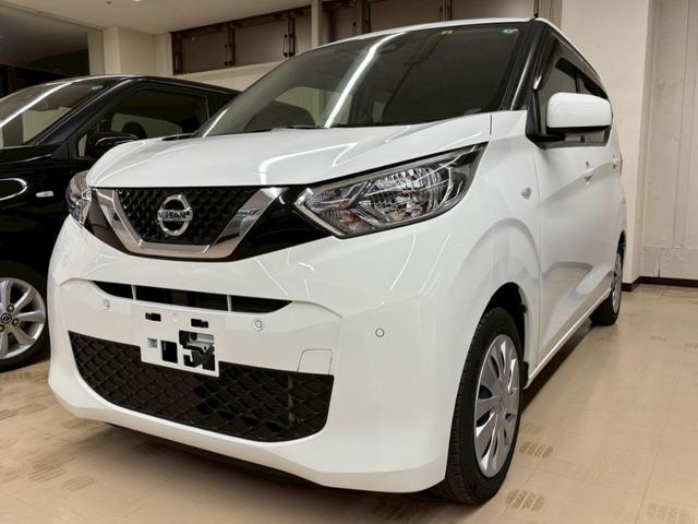 日産 デイズ 　Ｂ　衝突被害軽減システム　盗難防止システム