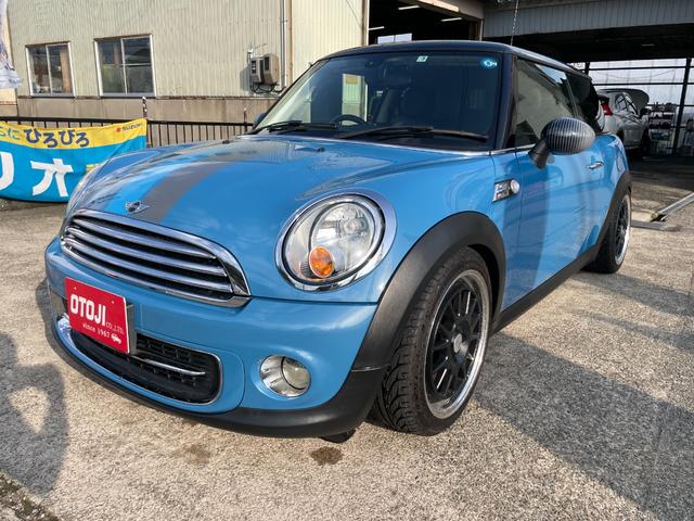 MINI 3 DOOR（ミニ）クーパー　ベイズウオーター　Ｓ　特別仕様車　ＥＴＣ　レザーシート　社外１７インチアルミホイール 中古車画像