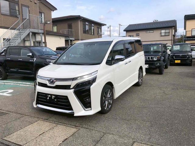 万が一の事故に備える、安心のドライブレコーダー付☆ ＬＥＤヘッドランプ　スマートキー　アイドリングストップ　ＣＶＴ　ＡＢＳ