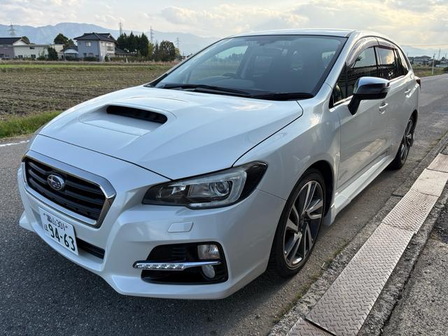レヴォーグ(スバル) １．６ＧＴ−Ｓアイサイト　４ＷＤ　禁煙車　フルセグＴＶ　Ｂｌｕｅｔｏｏｔｈ　バックカメラ　ＥＴＣ　衝突軽減ブレーキ　追従クルーズコントロール　レーンアシスト　運転席助手席パワーシート　ＬＥＤヘッドランプ　ＬＥＤアクセサリライト 中古車画像