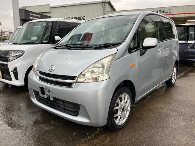 ムーヴ(ダイハツ) Ｘ　４ＷＤ　スマートキー　プッシュスタート　純正ＣＤオーディオ　アイドリングストップ　オートエアコン　電動格納ミラー　ヘッドライトレベライザー 中古車画像