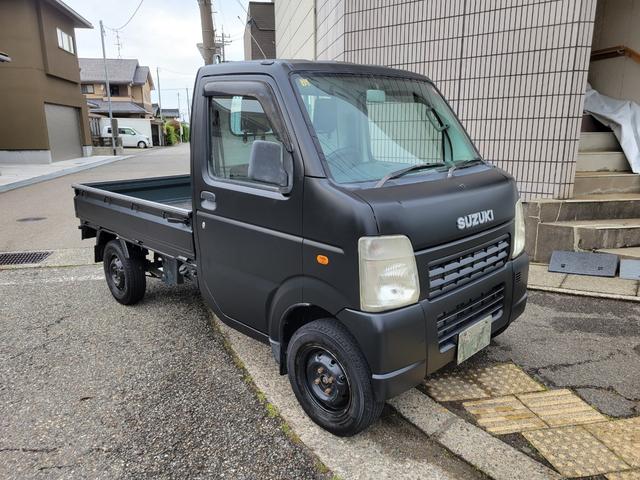 　マット　ブラック　４ＷＤ　５Ｆ