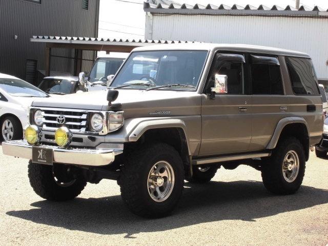 ZX ディーゼル 4WD 社外AW サンルーフ リフトアップ(1枚目)