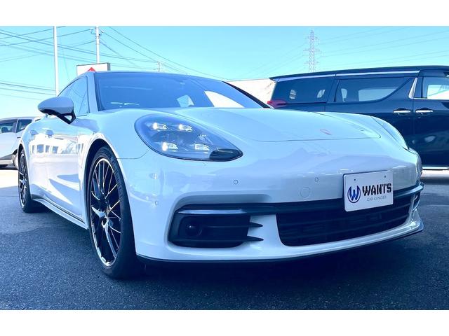 パナメーラ ４　パノラマルーフシステム　２１インチｐａｎａｍｅｒａ　ｓｐｏｒｔ　ｄｅｓｉｇｎホイール　赤本革　ドライブレコーダー　シートヒーター　ＢＯＳＥスピーカー　後席タッチパネル式コントロールパネル（1枚目）