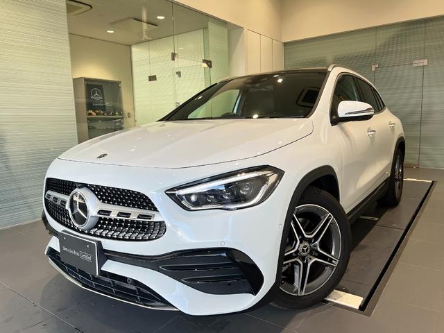 GLA200d 4マチック AMGライン レーダーセーフティP オフロードエンジニアリングP パノラミックスライディングルーフ 全周囲カメラ レザーDINAMICAシート 19インチアルミホイール 正規ディーラー認定中古車 2年保証(1枚目)