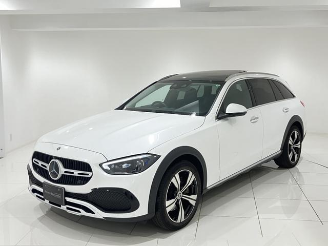 メルセデス・ベンツ Ｃ２２０ｄ　４マチック　オールテレイン　１オーナ　ＳＲ　レーダーセーフティパッケージ　レザーエクスクルーシブパッケージ　本革シート　シートヒーター　ＨＵＤ　メモリー付きパワーシート　本革巻ステア　１８ＡＷ　正規ディーラー認定中古車　２年保証