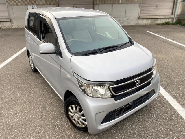 Ｇ　４ＷＤ　禁煙車　ワンオーナー車　実走行１０５，４００ｋｍ　スマートキー＆プッシュスタート　ＬＥＤポジション＆ルームランプ＆ナンバー灯　社外オーディオ　車検整備付