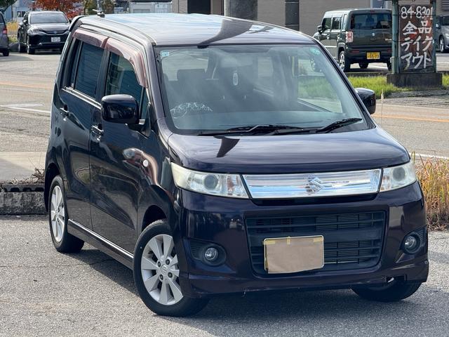 滑りやすい状況の道路でも４ＷＤなら安心！ ご来店の際は、００７８－６０４８－３３３１（無料）までご連絡ください♪