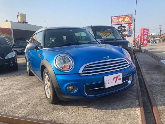 ＭＩＮＩ ＭＩＮＩ クーパー　クラブマン　サンルーフ　アルミホイール　キーレスエントリー　運転席・助手席・サイドエアバック　ＡＢＳ　盗難防止装置　エアコン　パワステ　パワーウインドウ