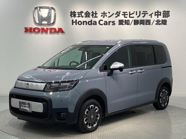 フリード(ホンダ) クロスター/HSENSING/新車保証/デモカ− ナビLXM−245ZFEi/TV/Rカメラ/Bluetooth/USB/iPod/ETC/ドラレコ/LEDライト/シ−トヒ−タ−/2列目キャプテンシート/コンビS/Rクーラー/コンフォートビューPKG 中古車画像