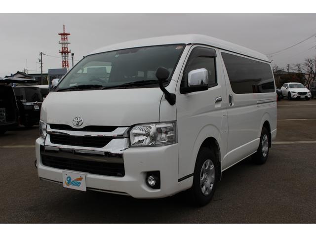 GL 4WD 10人乗り SDナビTV バックカメラ ETC パワースライドドア 衝突軽減ブレーキ オートハイビーム キーレスエントリー(1枚目)